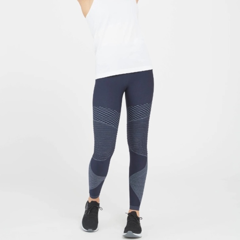 Spanx Look at Me Now Seamless Moto Leggings